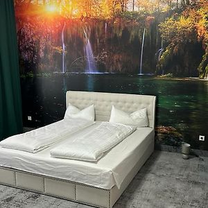 Superior Zimmer mit Kingsize-Bett